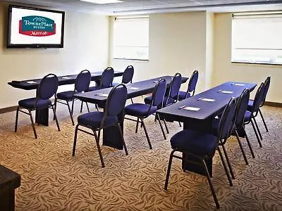 Hotel Towneplace Suites By Marriott Mississauga-Airport Corporate Centre