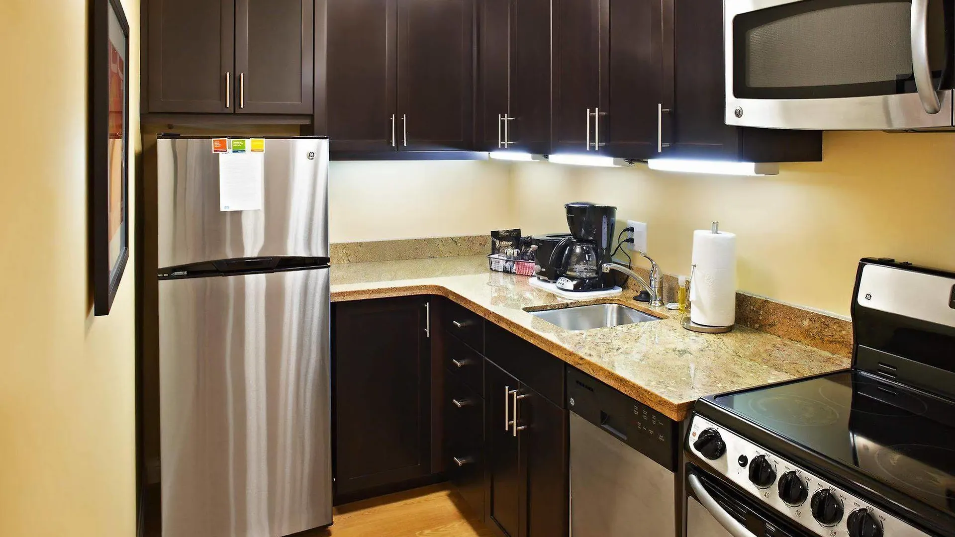 Towneplace Suites By Marriott Mississauga-Airport Corporate Centre 3*, Mississauga Canada